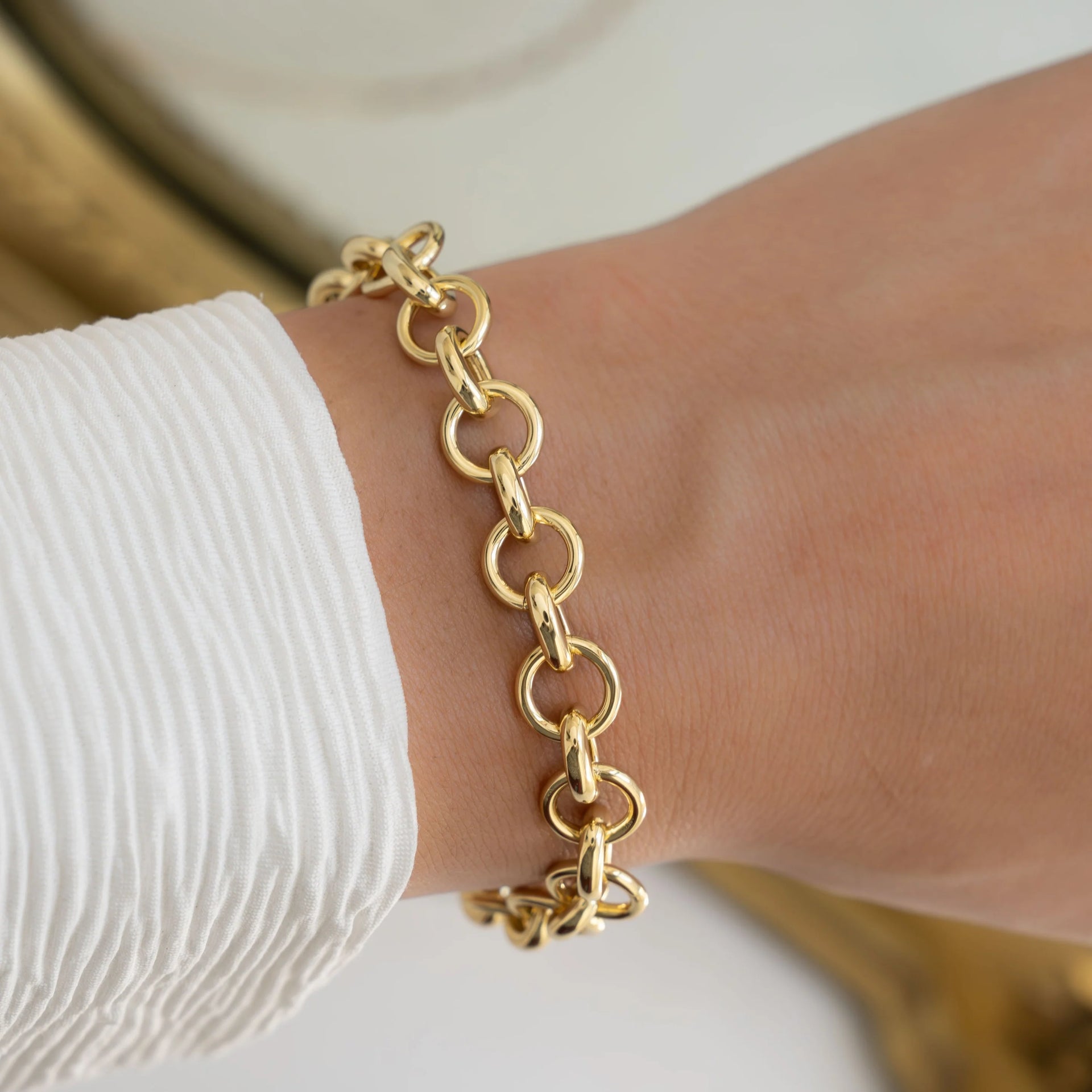 Round Link Bracelet